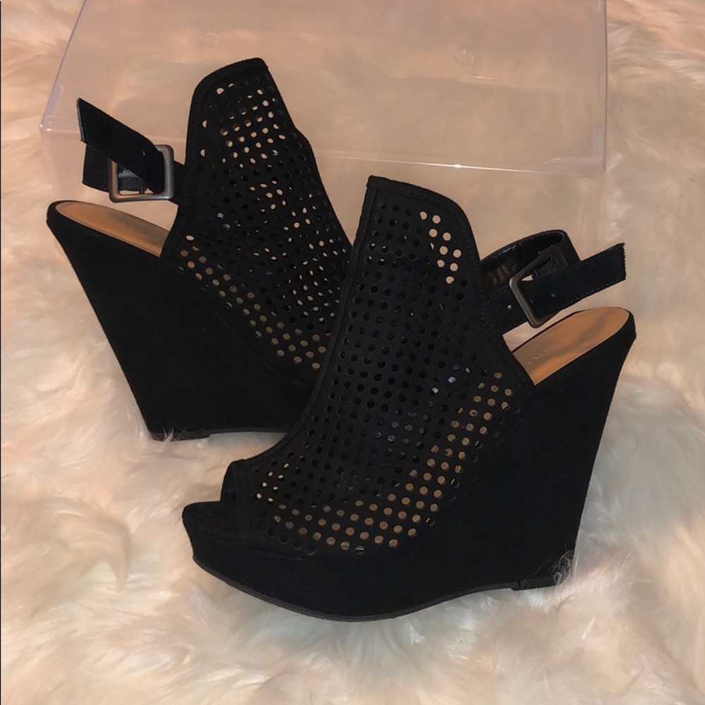 Black, Chinese Laundry Wedges